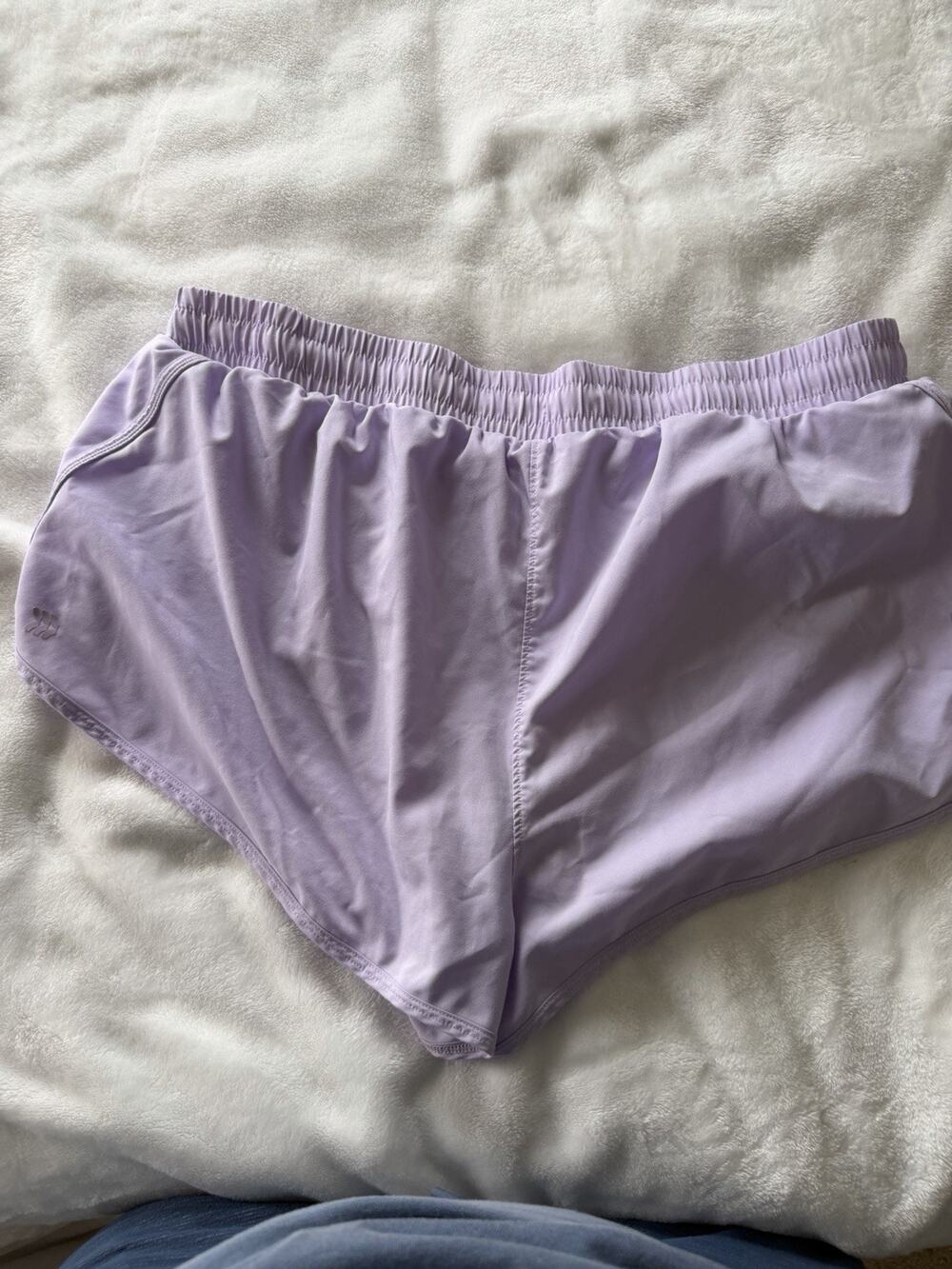 Women’s All In Motion Shorts Size L Light Purple